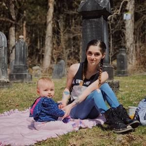 Meet your Posher, Amber